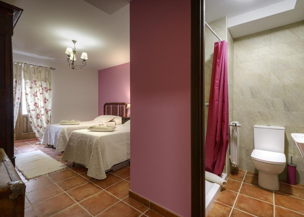 Country house Paloma Anso